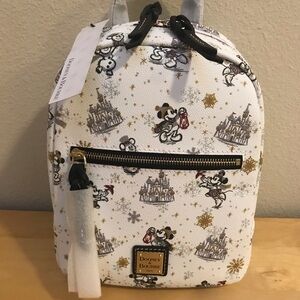 Disney holiday 2020 Dooney & Bourke backpack‎